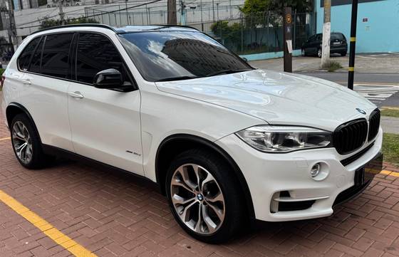 BMW X5 3.0 4X4 30D I6 TURBO DIESEL 4P AUTOMÁTICO